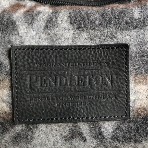 ❌ SOLD Pendleton 100% Wool Crossbody Bag *NWOT* - Picture 5 of 6